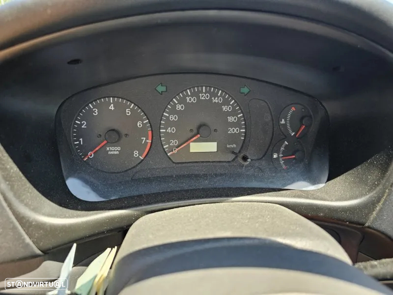 Mitsubishi Lancer 1.3 GLX - 15