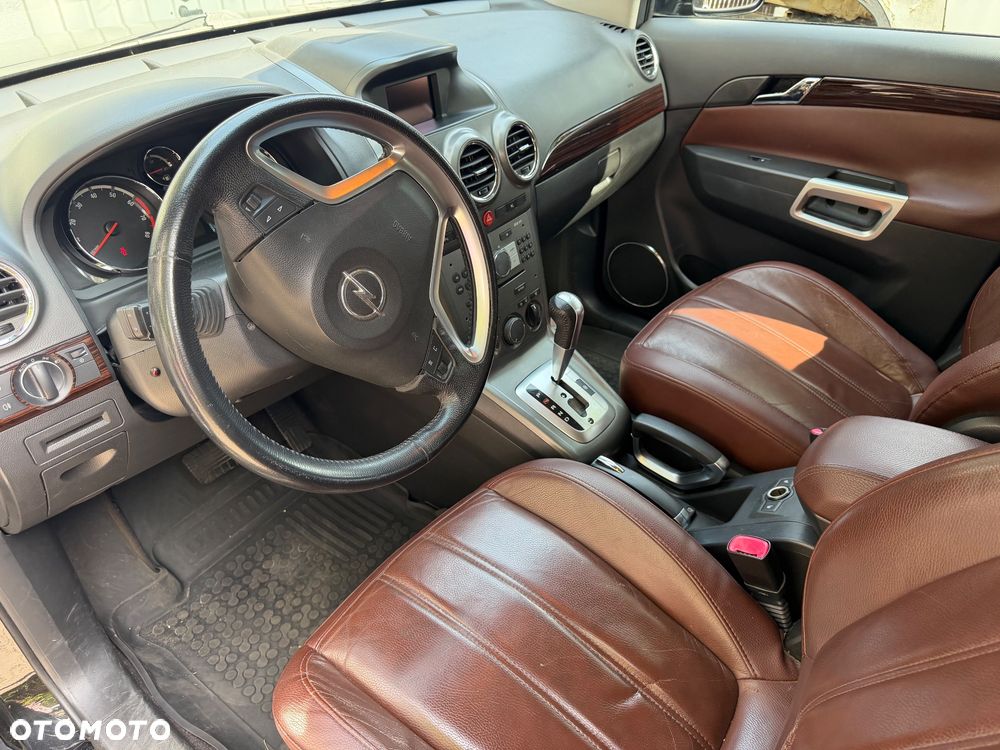 Opel Antara - 8