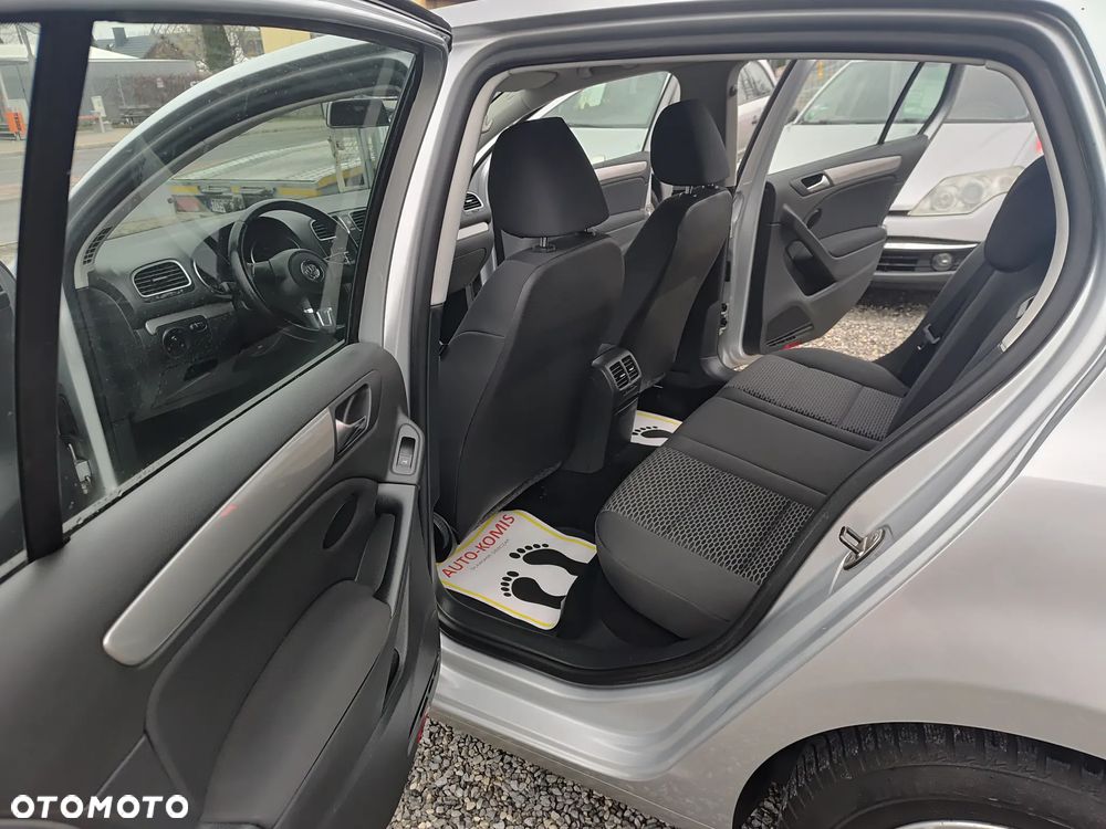 Volkswagen Golf 2.0 TDI DPF Comfortline - 20