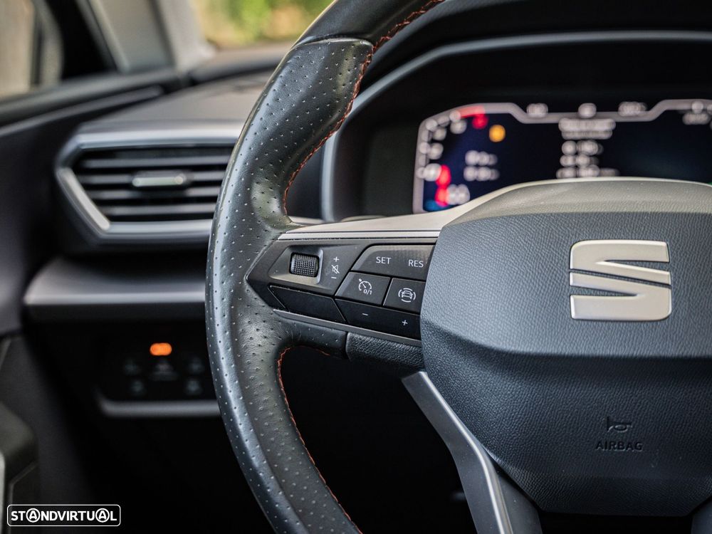 SEAT Leon 1.4 e-Hybrid FR DSG - 32