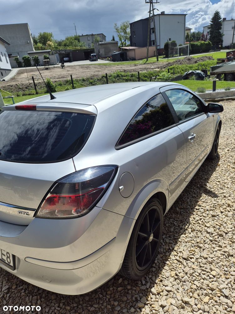 Opel Astra - 2