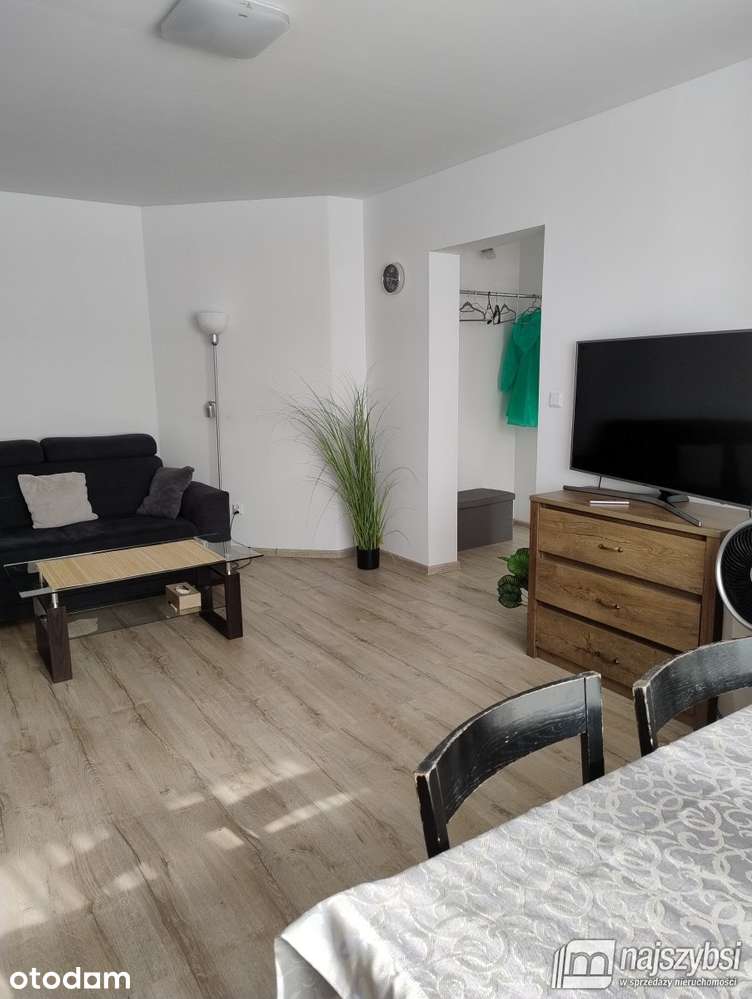 Kołobrzeg-mieszkanie 3 pokojowe w ścisłym centrum