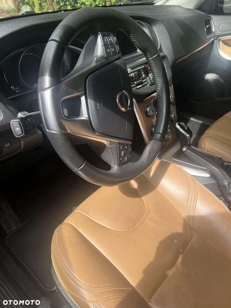 Volvo V40 - 9