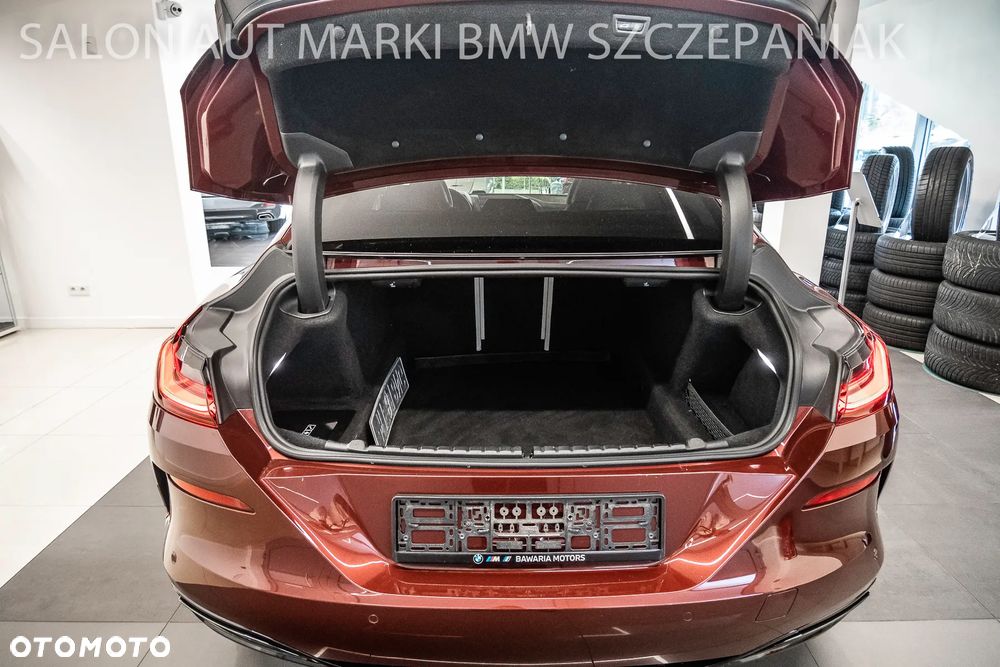 BMW Seria 8 840d xDrive - 27