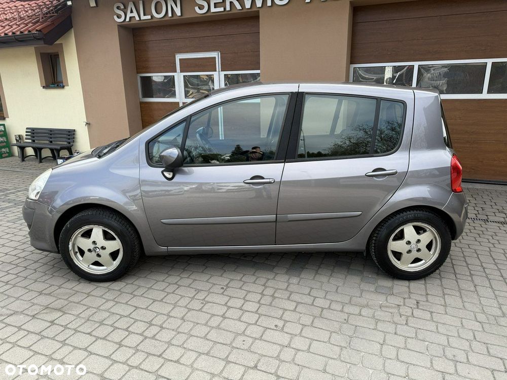 Renault Modus - 11