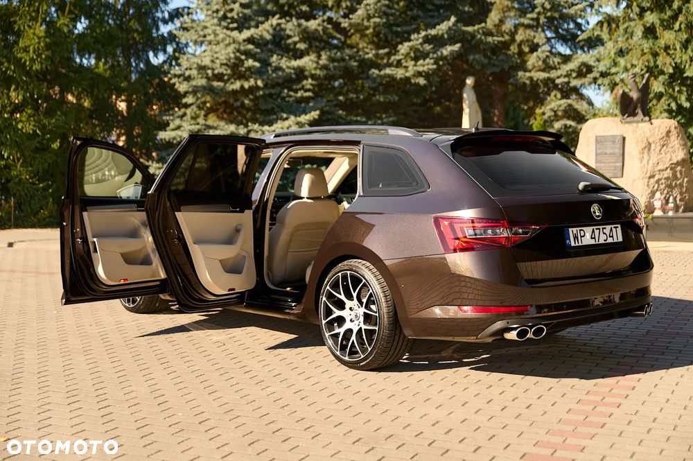 Skoda Superb - 23