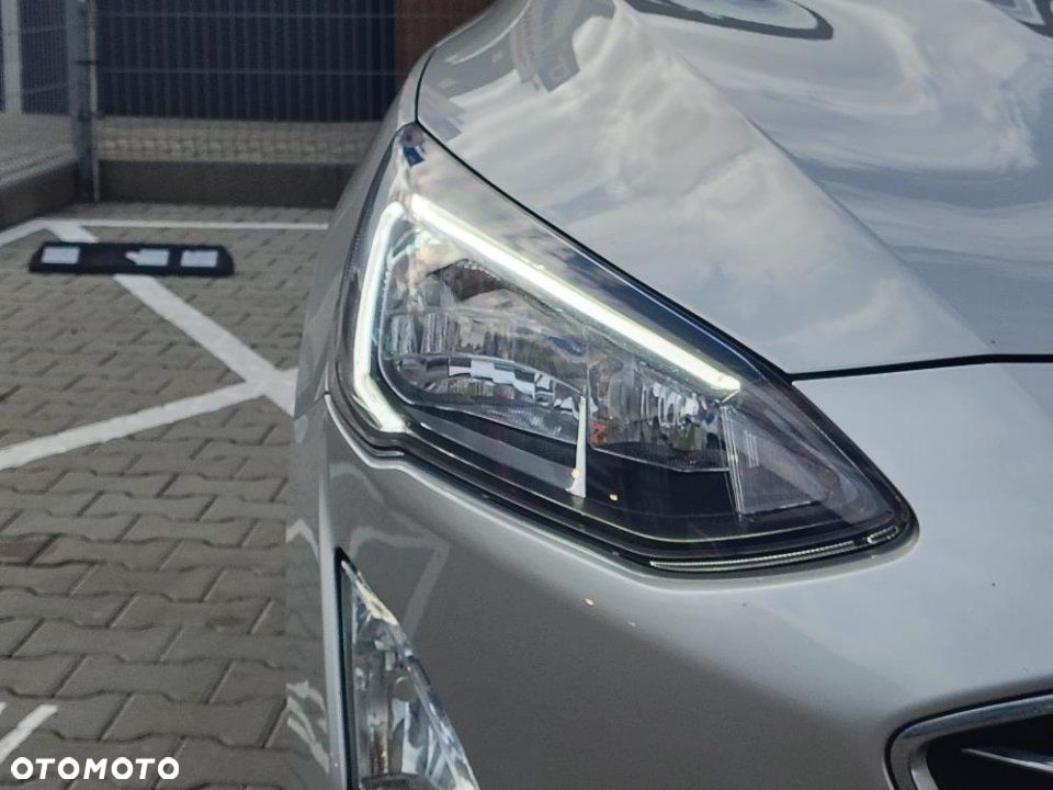 Ford Focus - 8