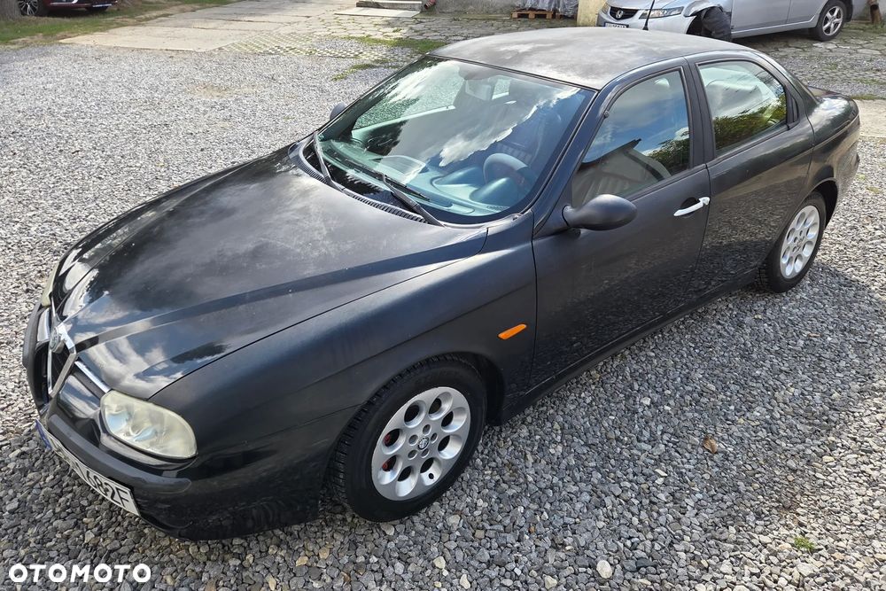 Alfa Romeo 156 1.9 JTD - 10