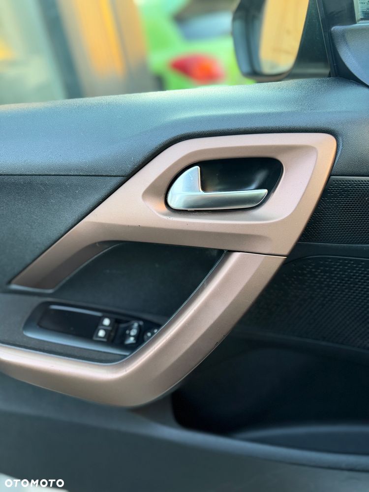 Peugeot 208 82 VTI Allure - 19