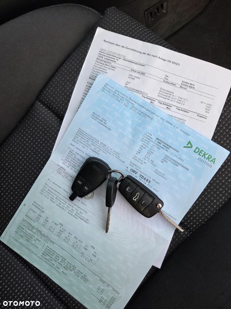 Audi A3 3-drzwiowe 1.6 Attraction - 31