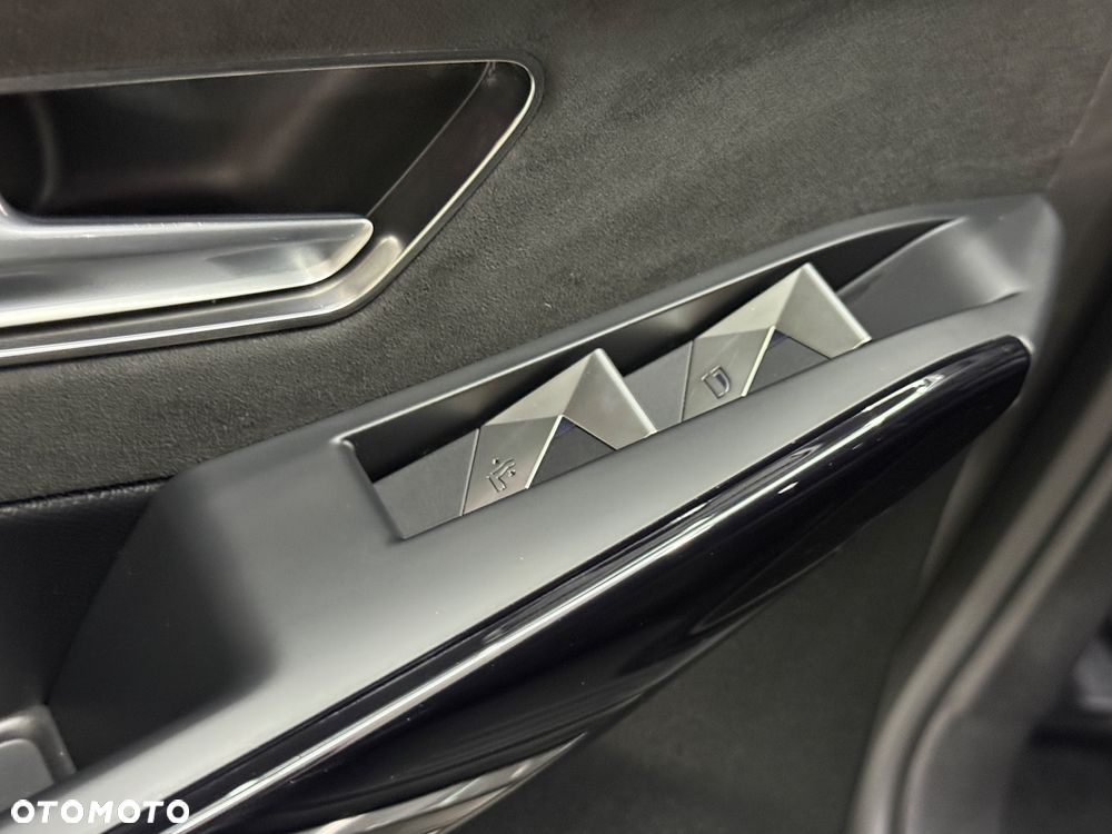 DS Automobiles DS 7 Crossback 1.6 E-Tense Performance Line + - 16