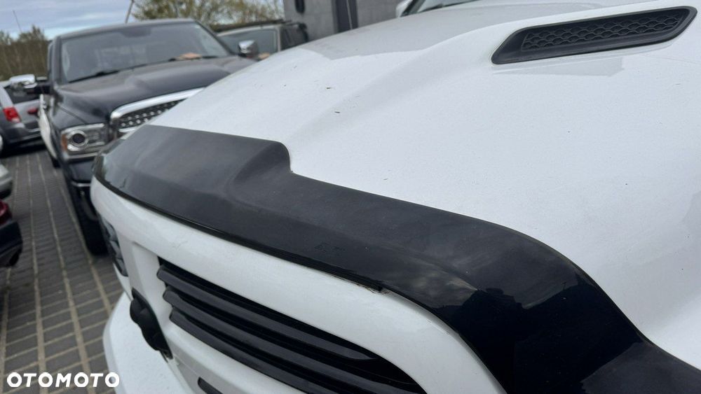 Dodge RAM - 19