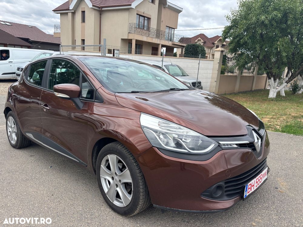 Renault Clio - 7