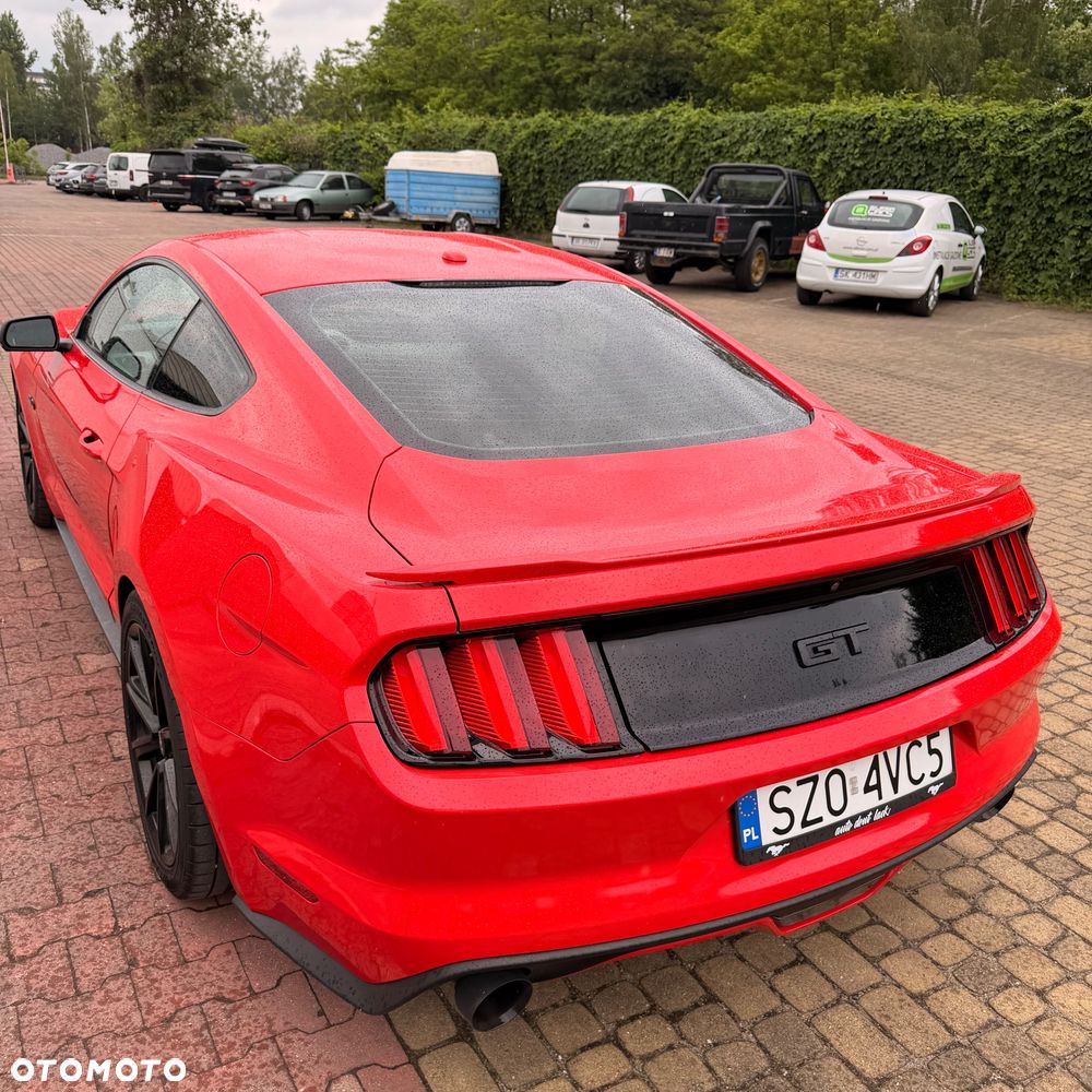 Ford Mustang 5.0 V8 GT - 3