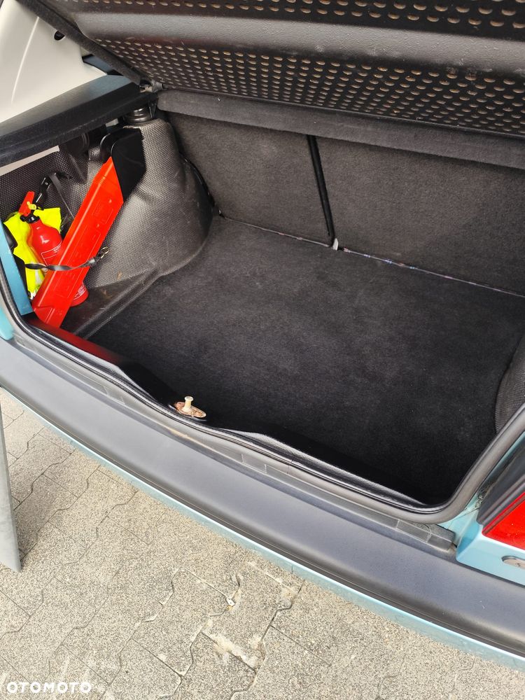 Volkswagen Golf - 33