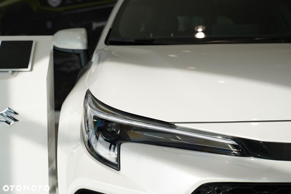 Suzuki Swace 1.8 Hybrid Elegance CVT - 24
