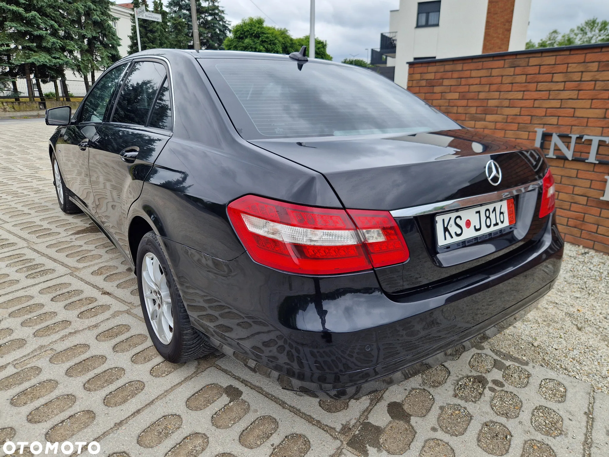 Mercedes-Benz Klasa E 200 T BlueTEC 7G-TRONIC Avantgarde - 12
