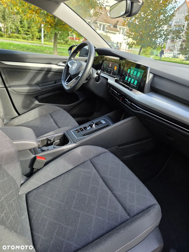 Volkswagen Golf - 18