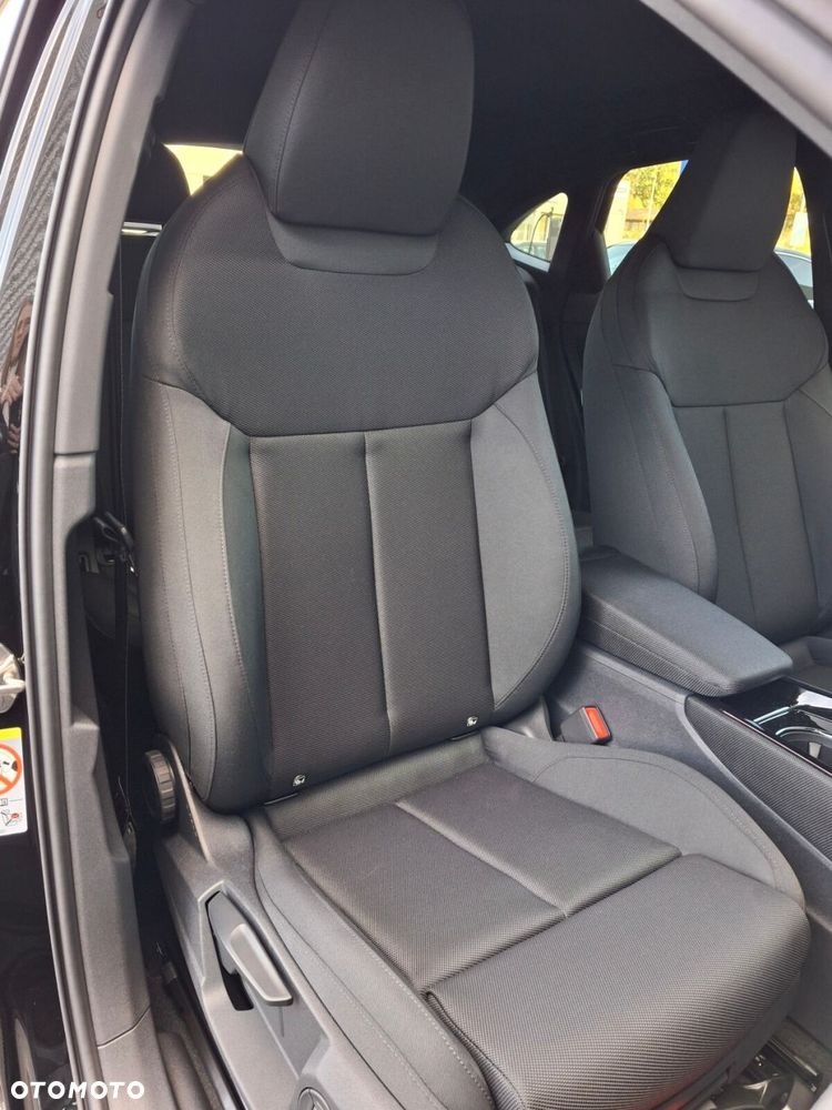Audi Q3 Sportback - 15