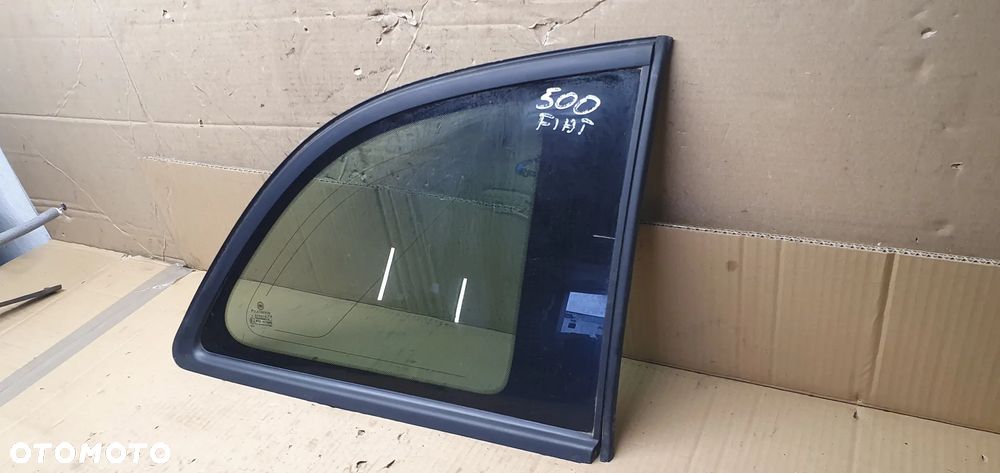 Szyba prawy tył tylna prawa karoseryjna Fiat 500 AS3 07r - 3