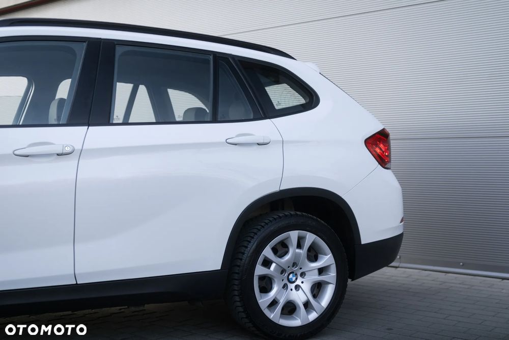 BMW X1 xDrive18d - 17