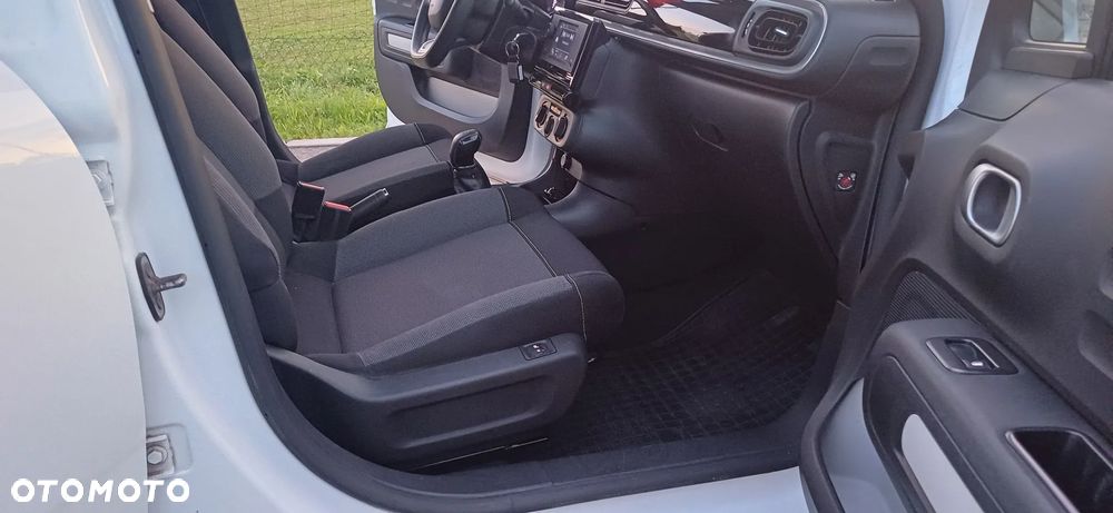 Citroën C3 1.2 PureTech Feel - 26