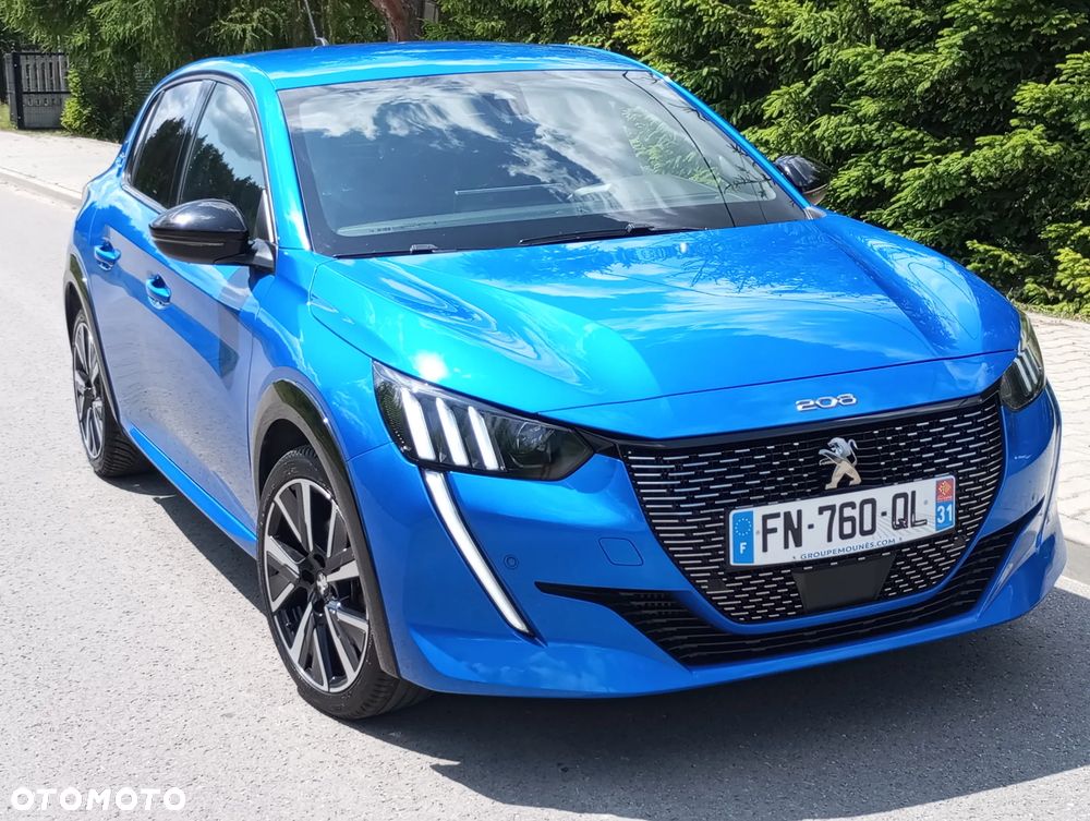 Peugeot 208 1.2 PureTech GT Line S&S - 4