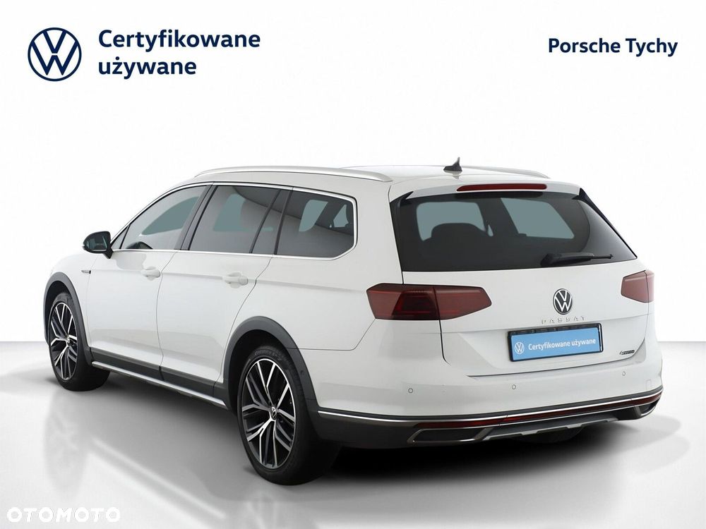 Volkswagen Passat - 27