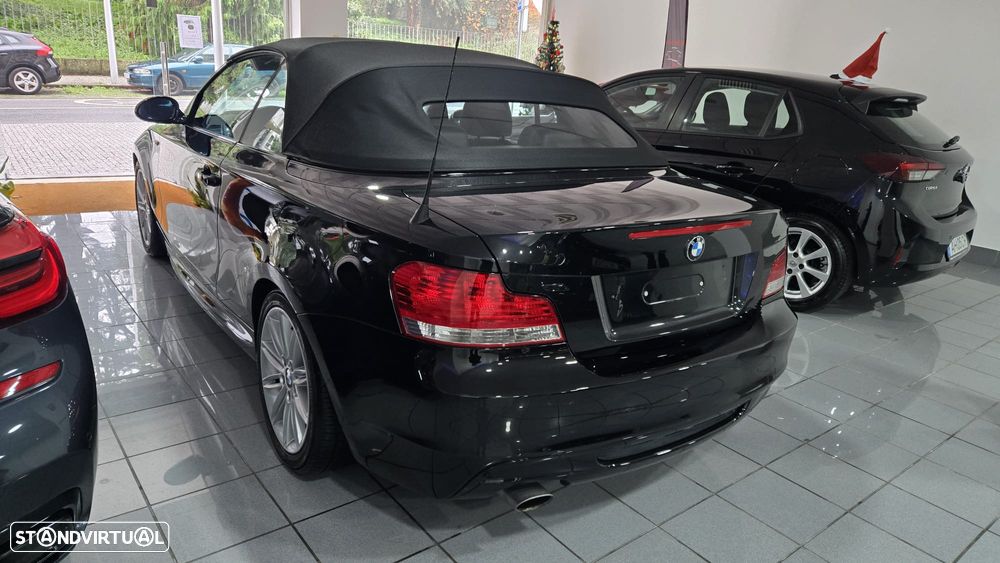 BMW 118 i Limited Edition Lifestyle c/ M Sport Pack - 12