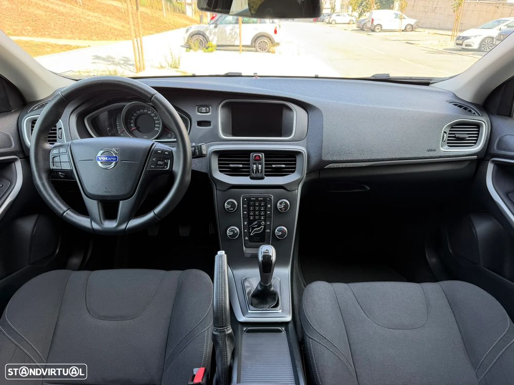 Volvo V40 Cross Country 2.0 D2 Summum - 7
