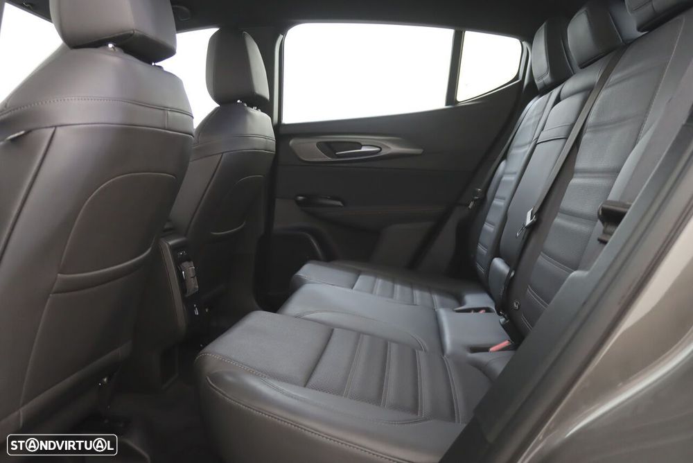 Alfa Romeo Tonale - 8