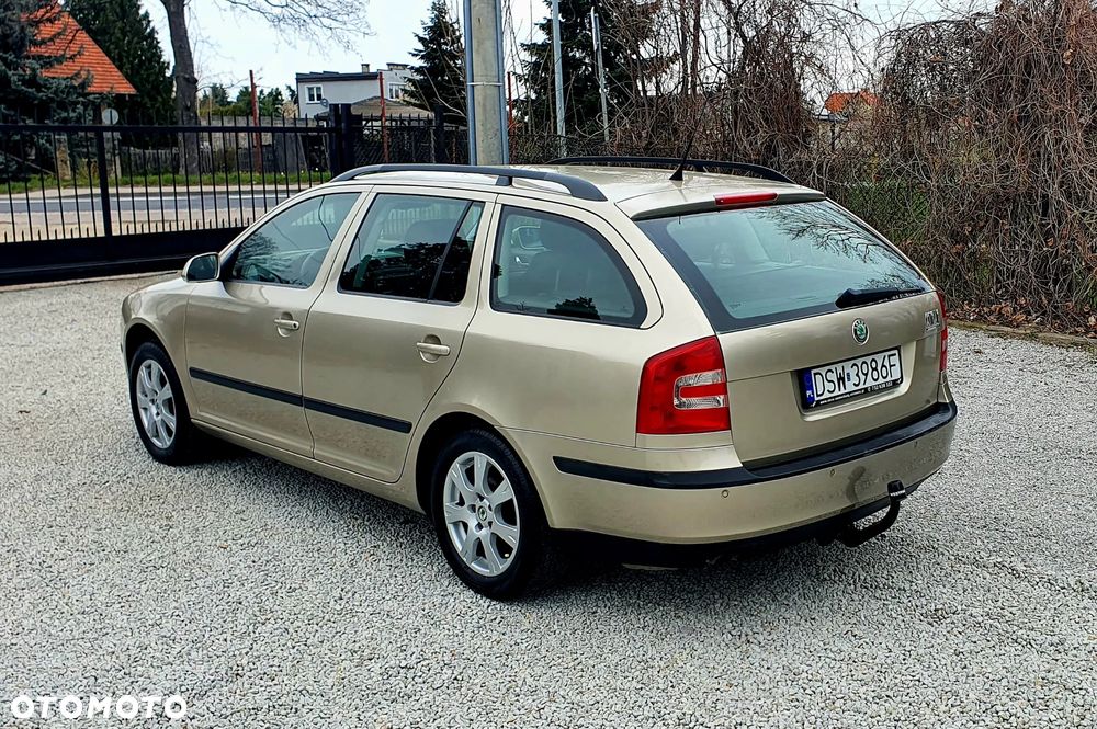 Skoda Octavia 2.0 FSI Automatik Elegance - 4