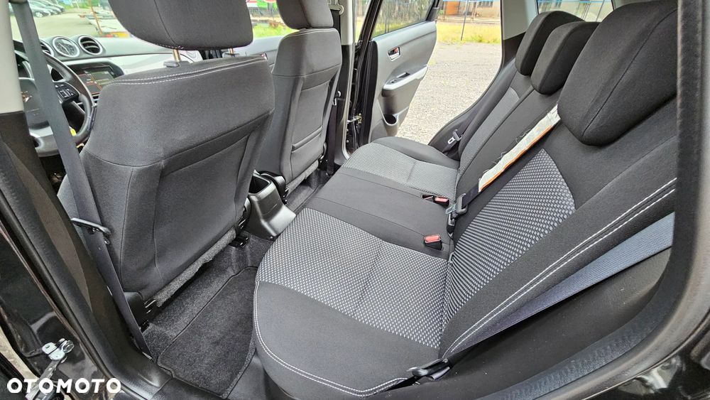 Suzuki Vitara 1.6 DDiS (4x4) Allgrip Comfort+ - 10