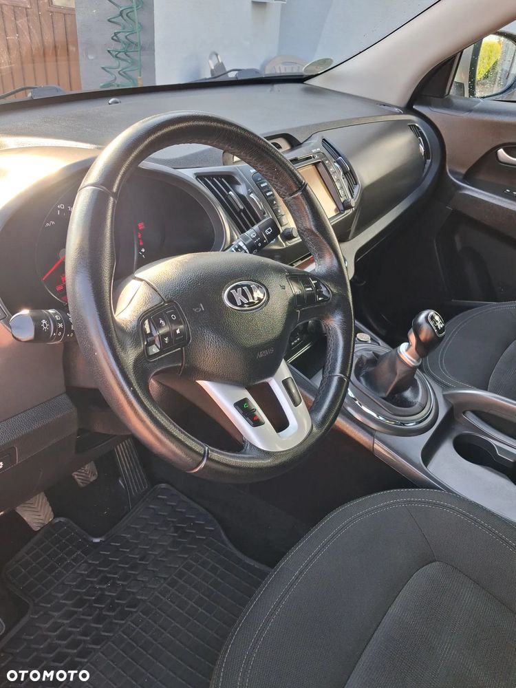 Kia Sportage - 13