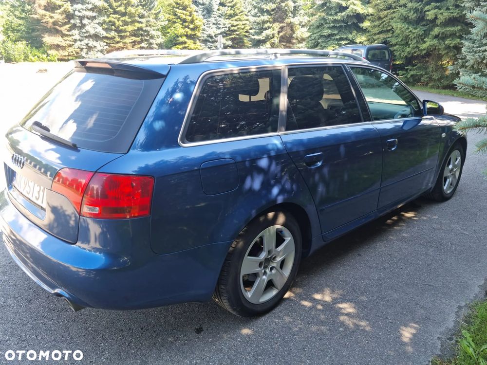 Audi A4 Avant - 4