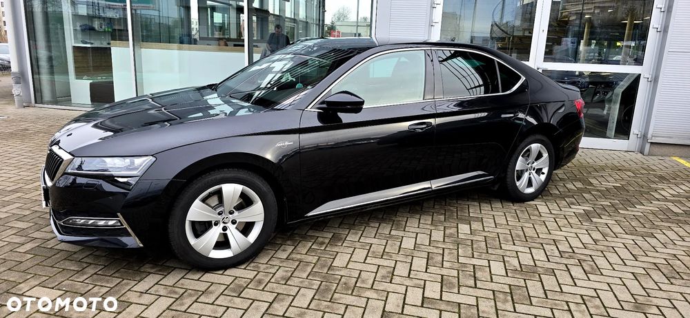 Skoda Superb 2.0 TDI L&K DSG - 4