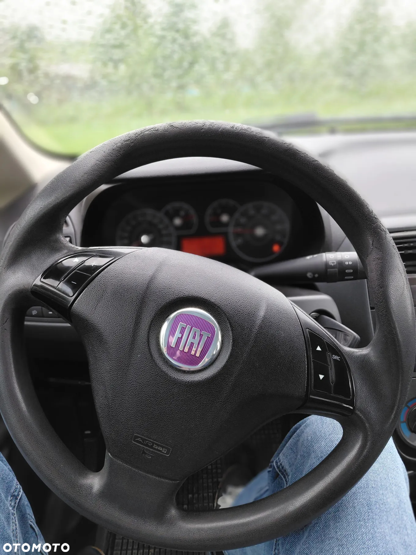 Fiat Punto - 10