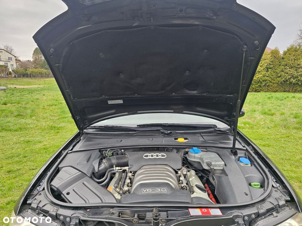 Audi A4 Avant 3.0 Multitronic - 12