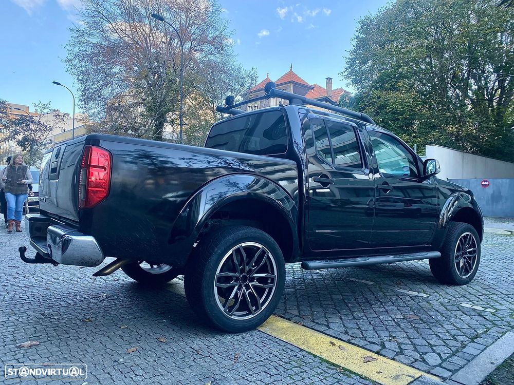 Nissan Navara 2.5 dCi CD XE 4WD - 7