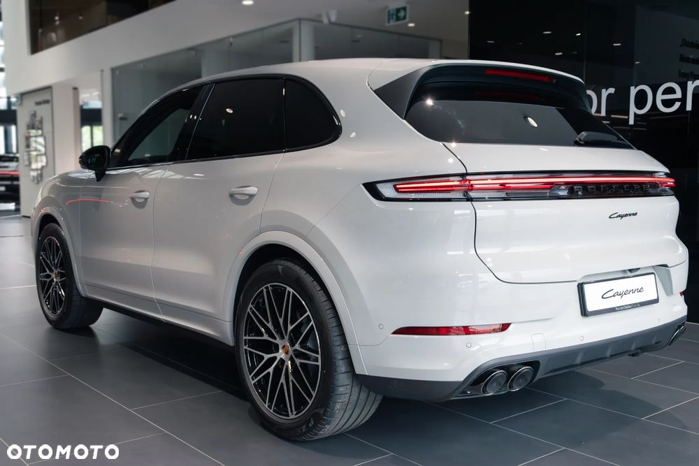 Porsche Cayenne Black Edition - 12