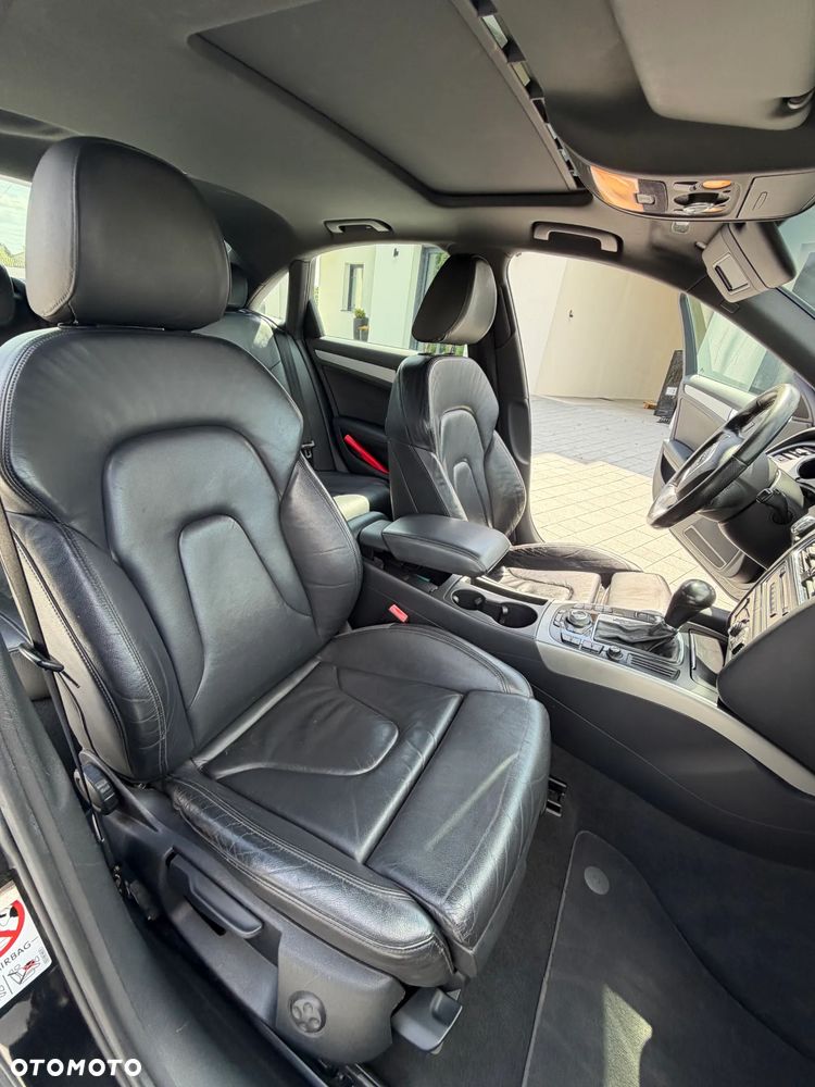 Audi A4 Limousine - 10