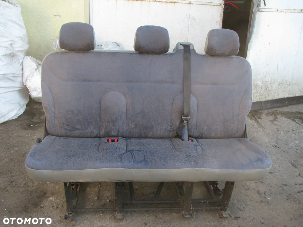 KANAPA II 2 RZĄD ŁAWA TYŁ FOTELE TYLNE OPEL VIVARO A RENAULT TRAFIC II 2