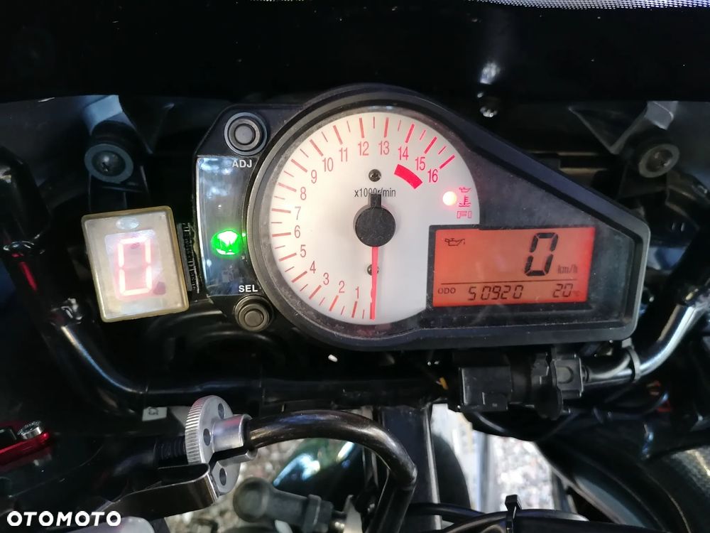 Suzuki GSX-R - 14