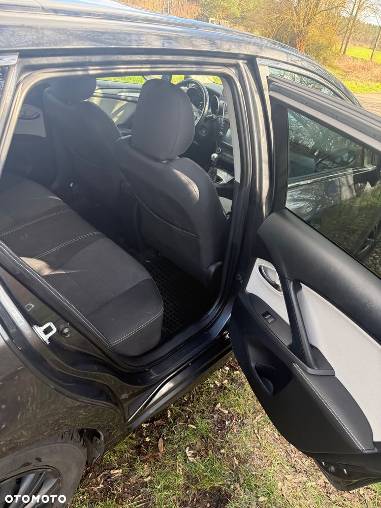 Toyota Avensis 1.8 Premium - 27