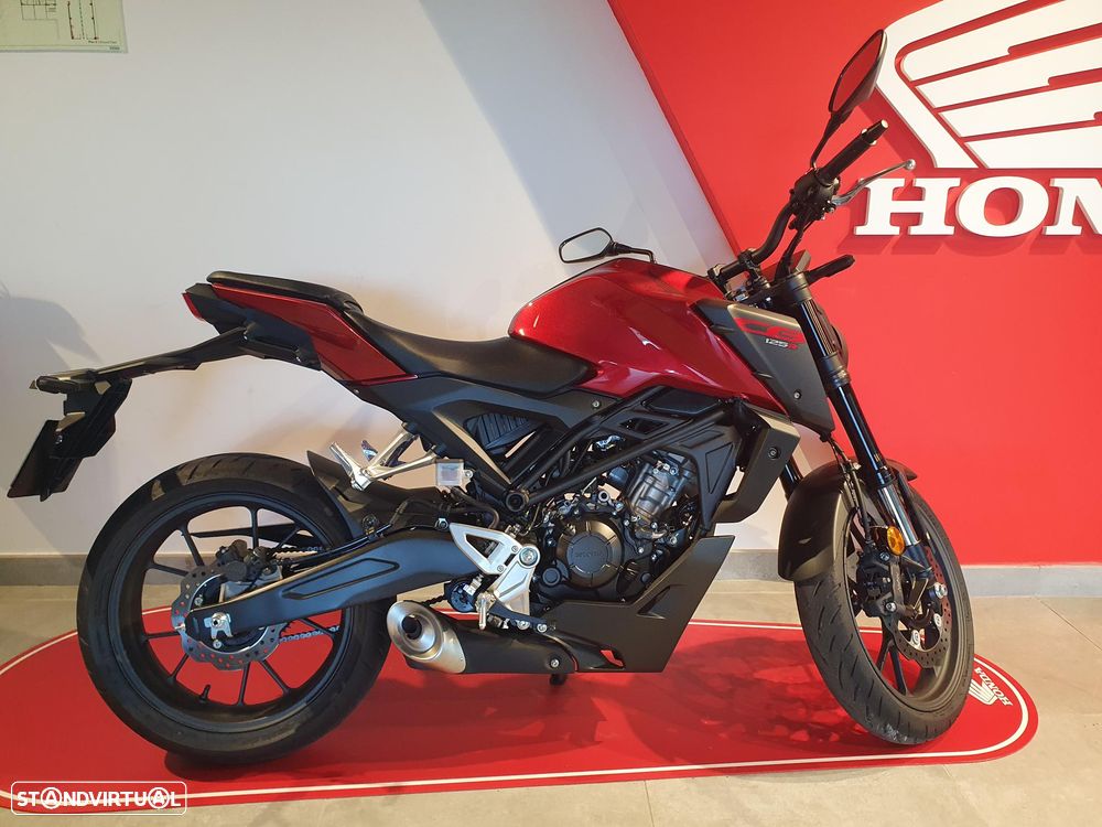 Honda CB 125 r de serviço - 1