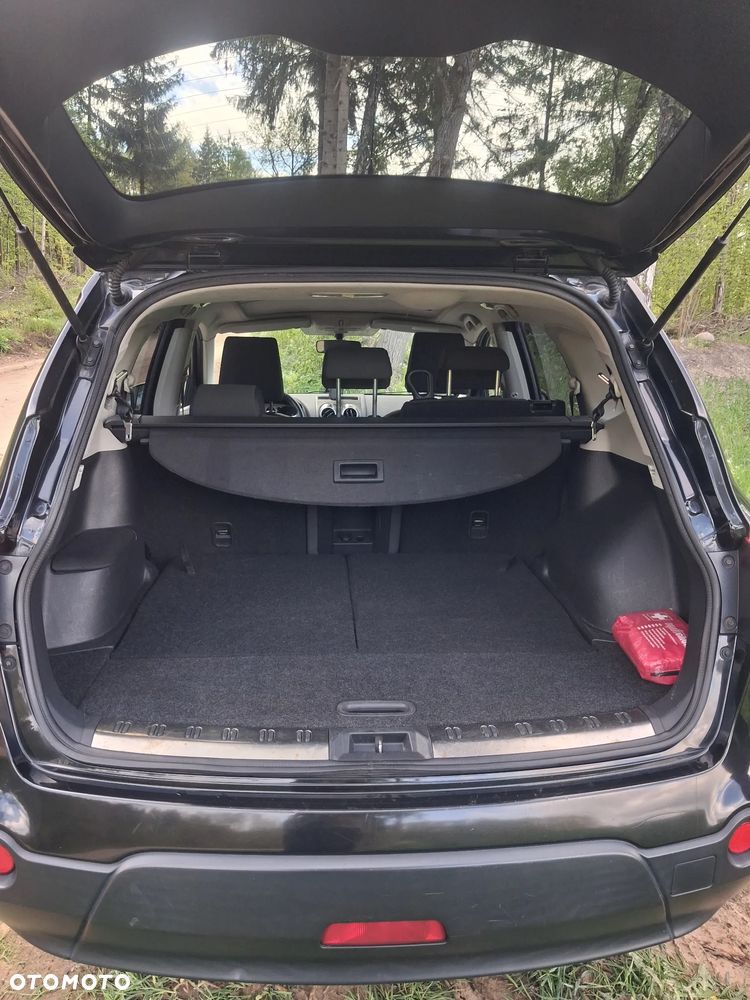 Nissan Qashqai+2 2.0 Visia - 14
