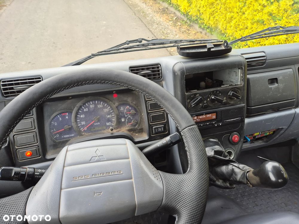 Mitsubishi FUSO - 11