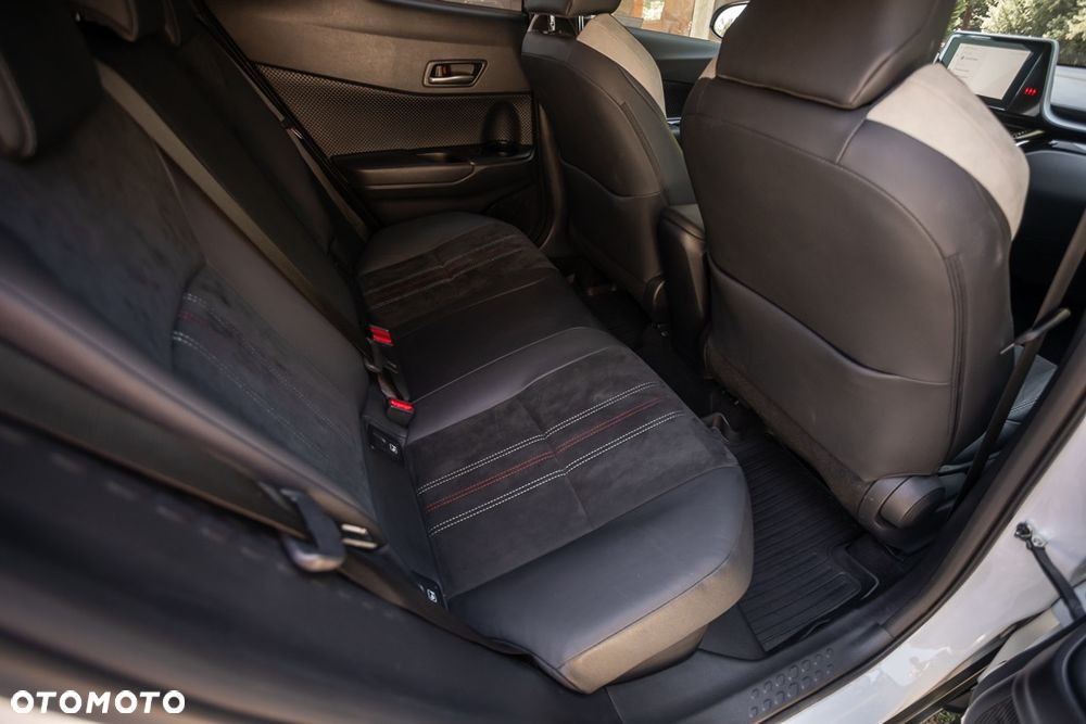Toyota C-HR 2.0 Hybrid Dynamic Force GR Sport - 21