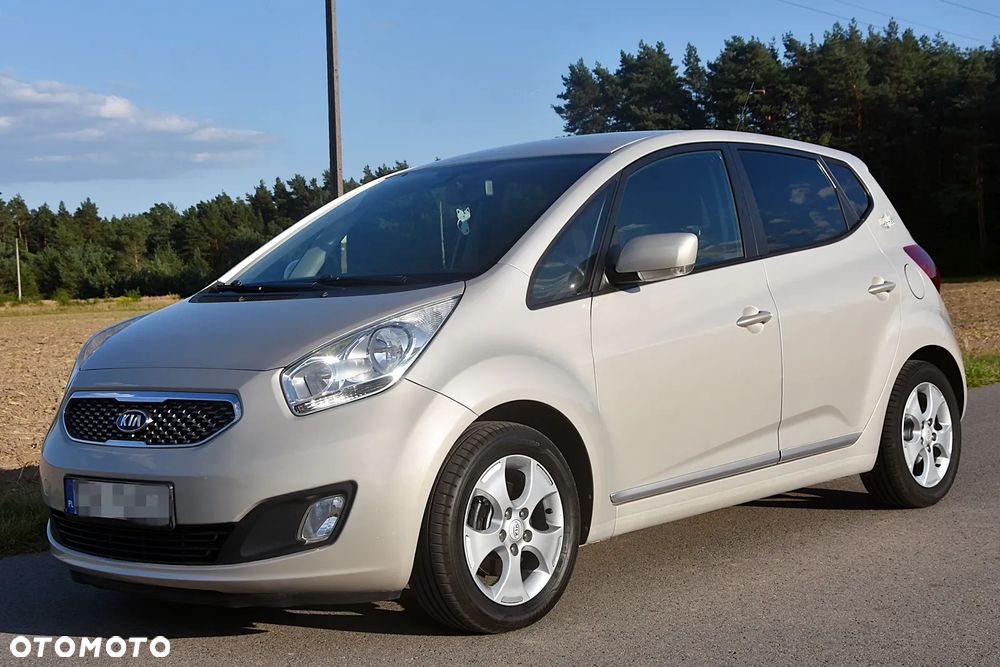 Kia Venga 1.6 L - 2