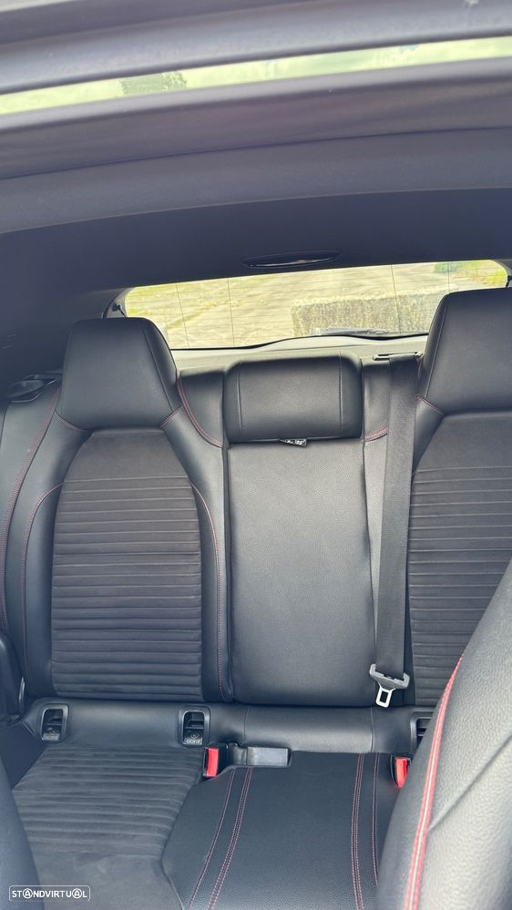 Mercedes-Benz A 200 CDI 7G-DCT AMG Line - 12